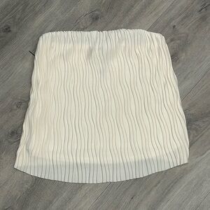 Dynamite Cream Wavy Strapless top